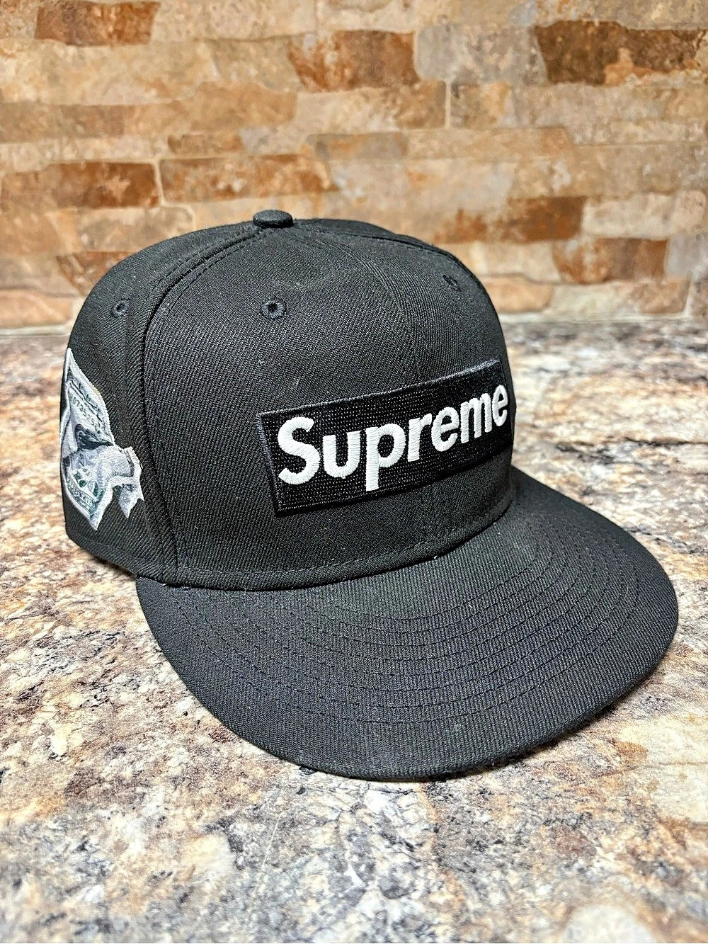 Supreme x New Era Money Box Logo Black Fitted Cap Size 7 1/2